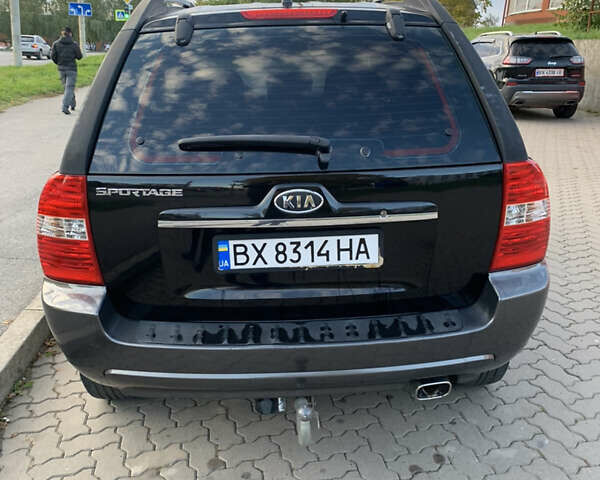 Черный Киа Sportage, объемом двигателя 1.98 л и пробегом 220 тыс. км за 7900 $, фото 4 на Automoto.ua