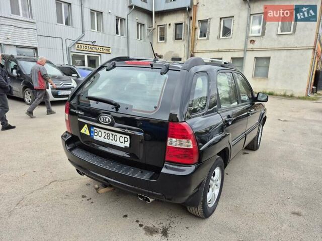 Черный Киа Sportage, объемом двигателя 2 л и пробегом 226 тыс. км за 7500 $, фото 1 на Automoto.ua