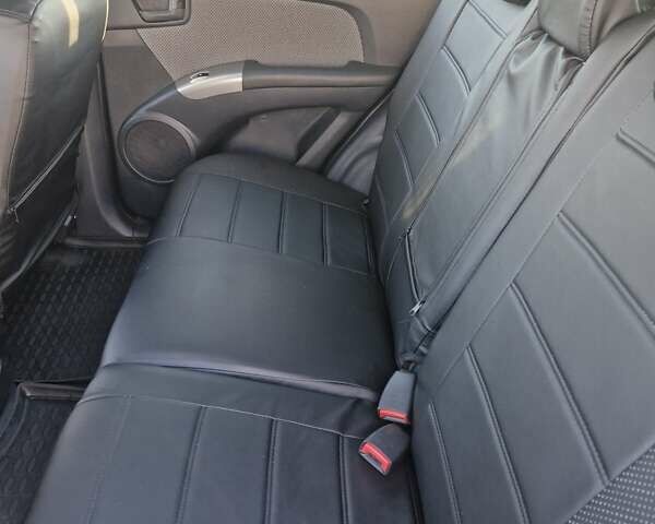 Черный Киа Sportage, объемом двигателя 2 л и пробегом 202 тыс. км за 8300 $, фото 33 на Automoto.ua