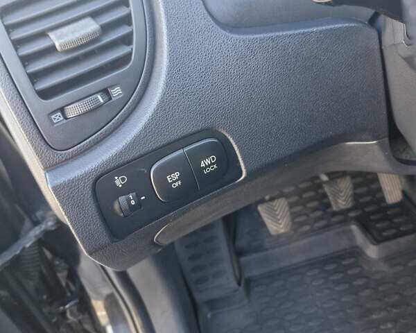 Черный Киа Sportage, объемом двигателя 2 л и пробегом 202 тыс. км за 8300 $, фото 41 на Automoto.ua
