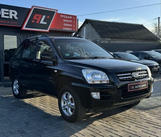Чорний Кіа Sportage, об'ємом двигуна 2 л та пробігом 178 тис. км за 8800 $, фото 1 на Automoto.ua