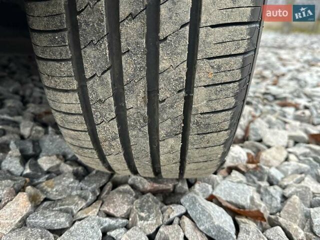 Черный Киа Sportage, объемом двигателя 2 л и пробегом 240 тыс. км за 7650 $, фото 12 на Automoto.ua