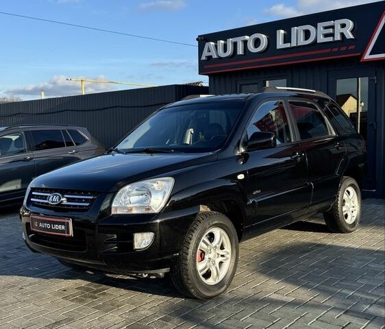 Чорний Кіа Sportage, об'ємом двигуна 2 л та пробігом 178 тис. км за 8800 $, фото 8 на Automoto.ua
