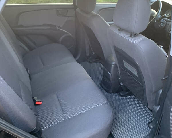 Черный Киа Sportage, объемом двигателя 1.98 л и пробегом 220 тыс. км за 7900 $, фото 11 на Automoto.ua