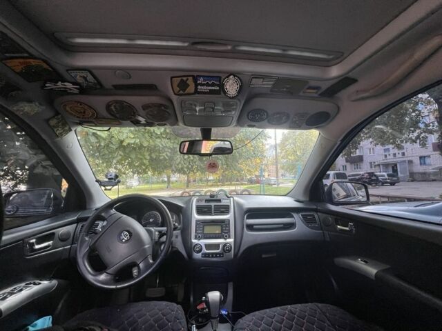 Черный Киа Sportage, объемом двигателя 2 л и пробегом 340 тыс. км за 7250 $, фото 2 на Automoto.ua