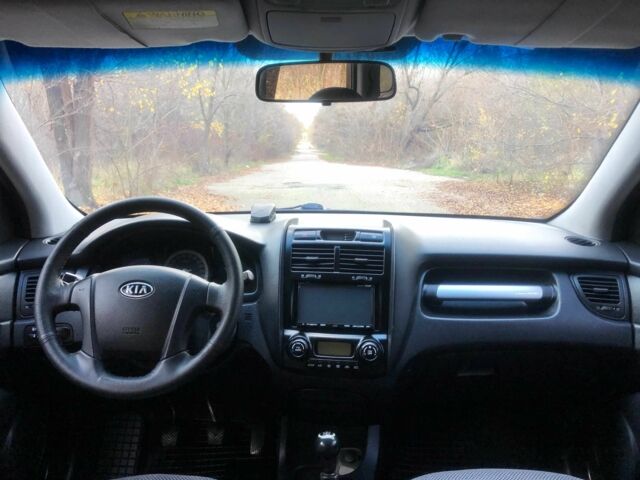 Черный Киа Sportage, объемом двигателя 2 л и пробегом 155 тыс. км за 7700 $, фото 17 на Automoto.ua