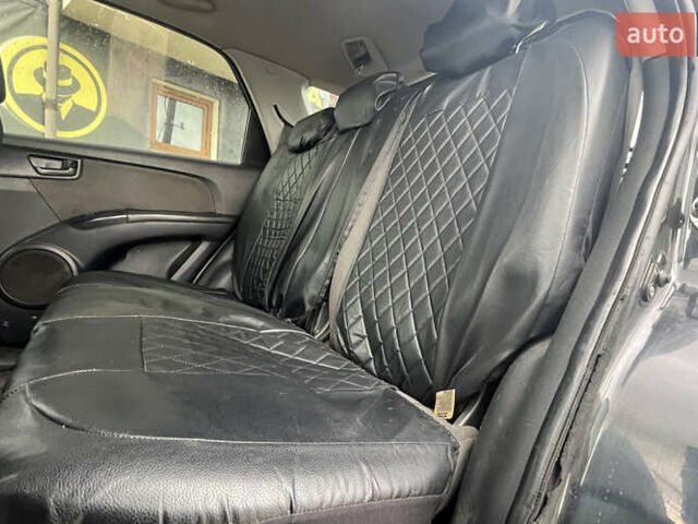 Черный Киа Sportage, объемом двигателя 1.98 л и пробегом 293 тыс. км за 6600 $, фото 21 на Automoto.ua