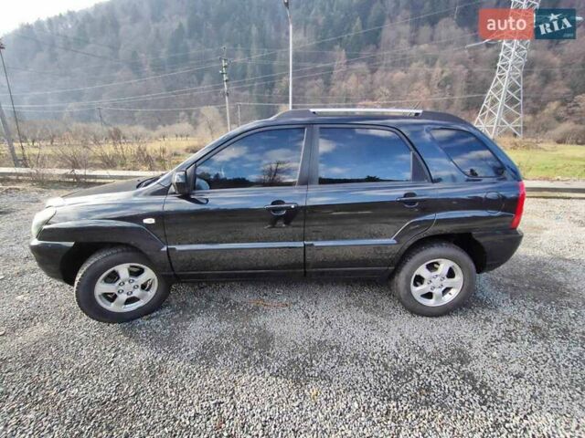 Кіа Sportage 2008 у Межгорье на Automoto.ua Чорний Кіа Sportage, об'ємом двигуна 2 л та пробігом 231 тис. км за 8300 $, фото 10 на Automoto.ua