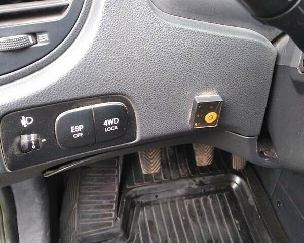 Чорний Кіа Sportage, об'ємом двигуна 2 л та пробігом 248 тис. км за 8600 $, фото 10 на Automoto.ua