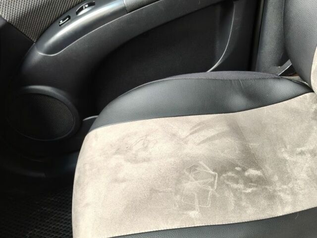 Черный Киа Sportage, объемом двигателя 2.7 л и пробегом 230 тыс. км за 7800 $, фото 5 на Automoto.ua