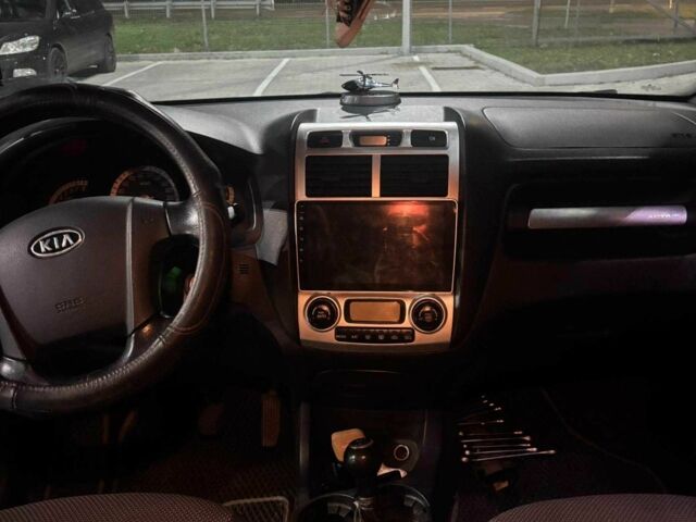 Черный Киа Sportage, объемом двигателя 2 л и пробегом 263 тыс. км за 6700 $, фото 3 на Automoto.ua