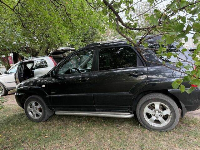 Черный Киа Sportage, объемом двигателя 2.7 л и пробегом 217 тыс. км за 6800 $, фото 2 на Automoto.ua