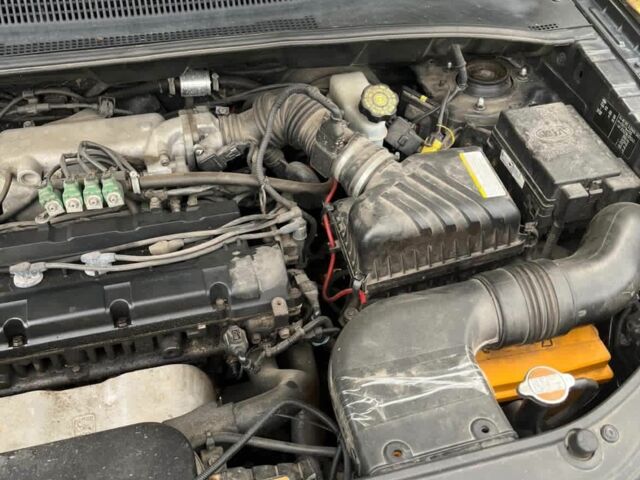 Кіа Sportage 2008 у Згуровке на Automoto.ua Чорний Кіа Sportage, об'ємом двигуна 2 л та пробігом 300 тис. км за 7500 $, фото 9 на Automoto.ua