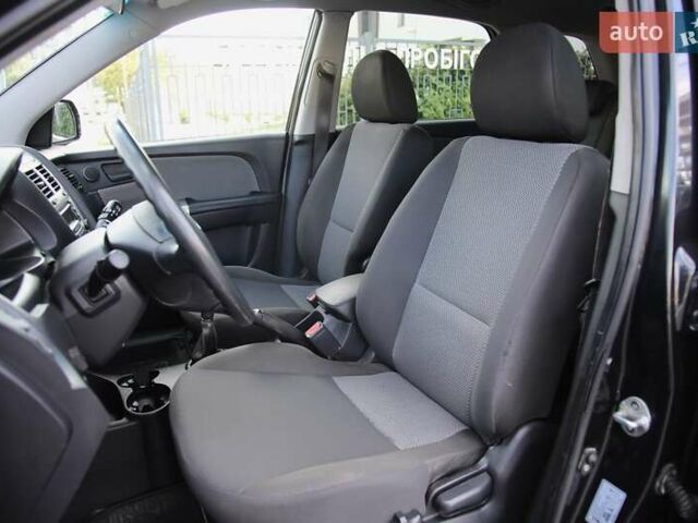 Кіа Sportage 2008 у Харкові на Automoto.ua Чорний Кіа Sportage, об'ємом двигуна 0 л та пробігом 266 тис. км за 7900 $, фото 6 на Automoto.ua
