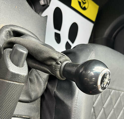 Черный Киа Sportage, объемом двигателя 1.98 л и пробегом 293 тыс. км за 6600 $, фото 12 на Automoto.ua