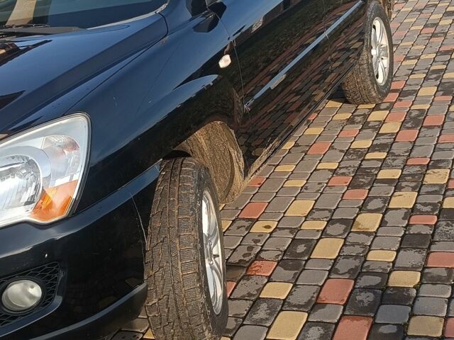 Кіа Sportage 2008 у Львові на Automoto.ua Чорний Кіа Sportage, об'ємом двигуна 2 л та пробігом 169 тис. км за 7000 $, фото 4 на Automoto.ua