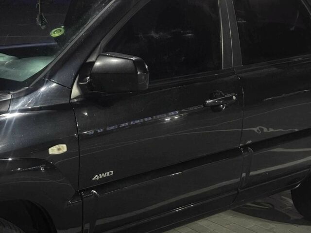 Черный Киа Sportage, объемом двигателя 2 л и пробегом 263 тыс. км за 6700 $, фото 2 на Automoto.ua