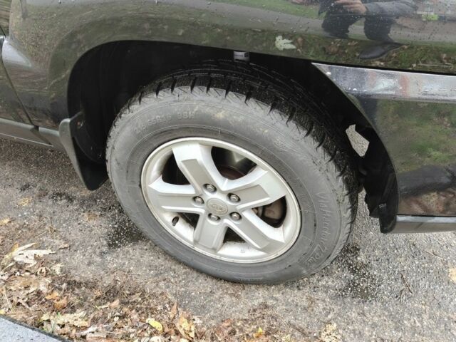 Черный Киа Sportage, объемом двигателя 2.7 л и пробегом 230 тыс. км за 7800 $, фото 1 на Automoto.ua