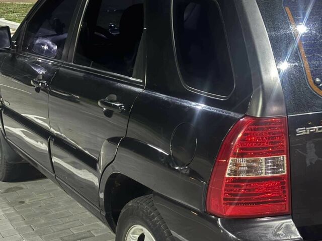 Черный Киа Sportage, объемом двигателя 2 л и пробегом 263 тыс. км за 6700 $, фото 18 на Automoto.ua