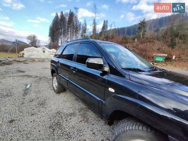 Кіа Sportage 2008 у Межгорье на Automoto.ua Чорний Кіа Sportage, об'ємом двигуна 2 л та пробігом 231 тис. км за 8300 $, фото 12 на Automoto.ua