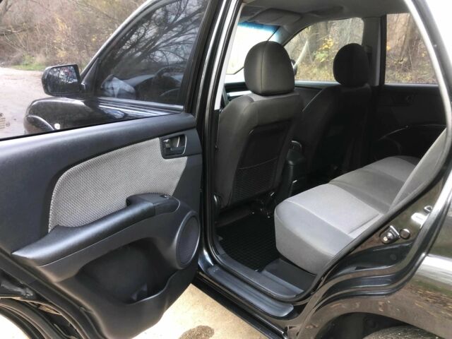 Черный Киа Sportage, объемом двигателя 2 л и пробегом 155 тыс. км за 7700 $, фото 15 на Automoto.ua