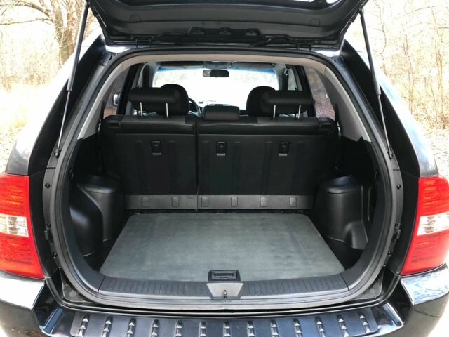 Черный Киа Sportage, объемом двигателя 2 л и пробегом 155 тыс. км за 7700 $, фото 18 на Automoto.ua