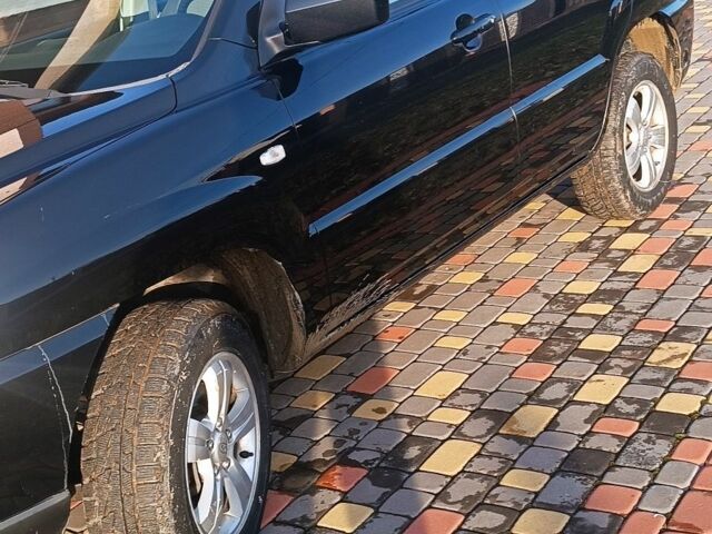 Кіа Sportage 2008 у Львові на Automoto.ua Чорний Кіа Sportage, об'ємом двигуна 2 л та пробігом 169 тис. км за 7000 $, фото 2 на Automoto.ua