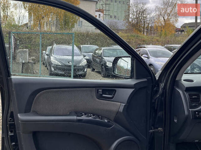Черный Киа Sportage, объемом двигателя 1.98 л и пробегом 293 тыс. км за 6600 $, фото 17 на Automoto.ua