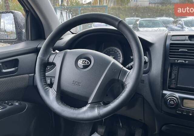 Черный Киа Sportage, объемом двигателя 1.98 л и пробегом 293 тыс. км за 6600 $, фото 10 на Automoto.ua