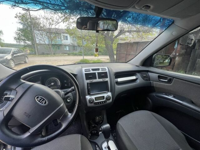 Черный Киа Sportage, объемом двигателя 2.7 л и пробегом 254 тыс. км за 7700 $, фото 4 на Automoto.ua