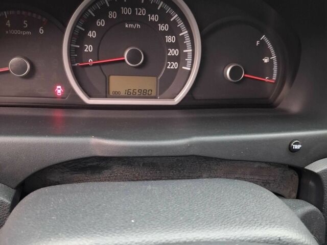 Черный Киа Sportage, объемом двигателя 2 л и пробегом 167 тыс. км за 9000 $, фото 3 на Automoto.ua