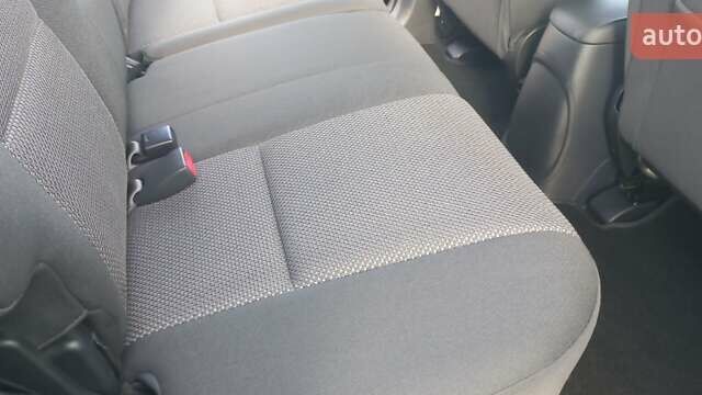 Чорний Кіа Sportage, об'ємом двигуна 2 л та пробігом 167 тис. км за 8999 $, фото 42 на Automoto.ua