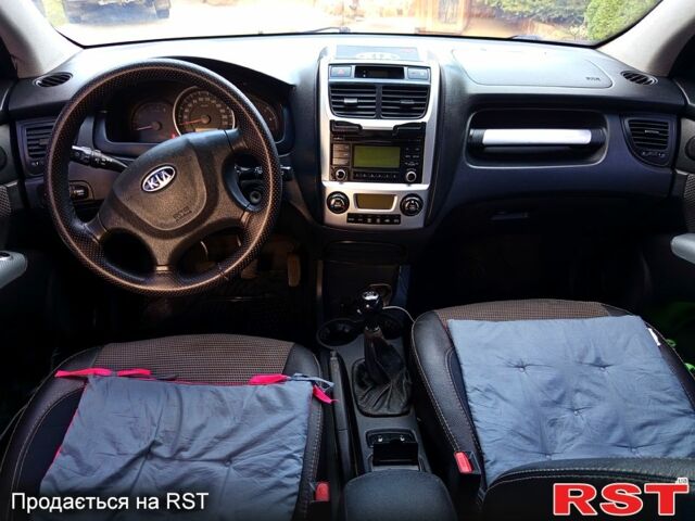 Черный Киа Sportage, объемом двигателя 2 л и пробегом 290 тыс. км за 9100 $, фото 6 на Automoto.ua