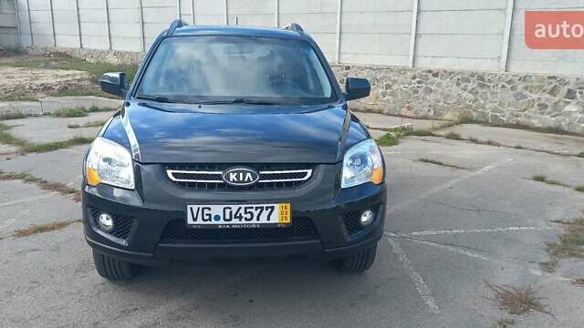 Чорний Кіа Sportage, об'ємом двигуна 2 л та пробігом 167 тис. км за 8999 $, фото 3 на Automoto.ua