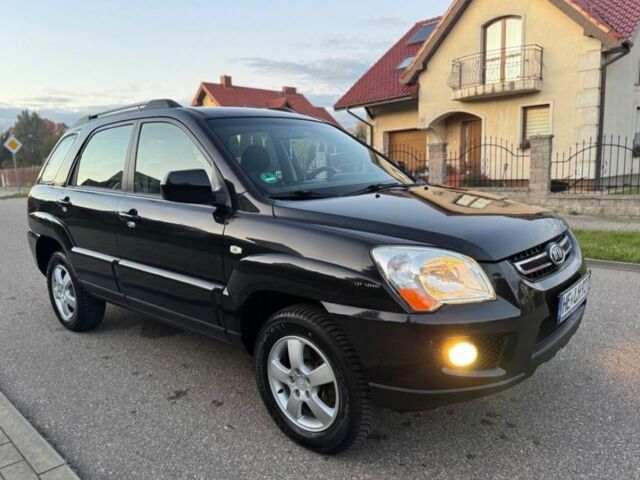 Черный Киа Sportage, объемом двигателя 2 л и пробегом 318 тыс. км за 2500 $, фото 1 на Automoto.ua