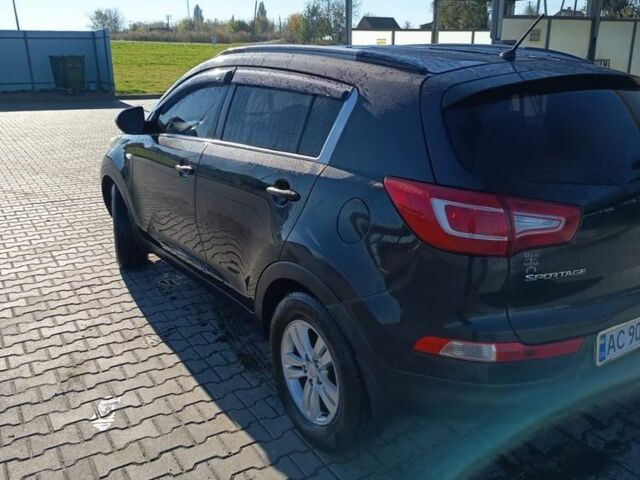 Черный Киа Sportage, объемом двигателя 0 л и пробегом 245 тыс. км за 9500 $, фото 2 на Automoto.ua