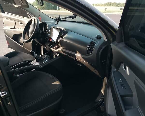 Чорний Кіа Sportage, об'ємом двигуна 1.69 л та пробігом 250 тис. км за 11300 $, фото 10 на Automoto.ua