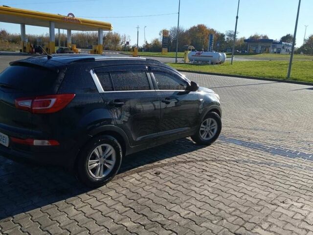 Черный Киа Sportage, объемом двигателя 0 л и пробегом 245 тыс. км за 9500 $, фото 1 на Automoto.ua