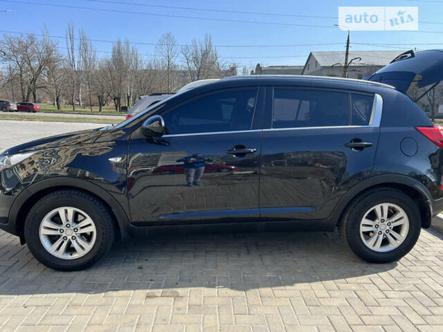 Черный Киа Sportage, объемом двигателя 2 л и пробегом 150 тыс. км за 12500 $, фото 2 на Automoto.ua