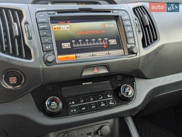 Черный Киа Sportage, объемом двигателя 1.7 л и пробегом 150 тыс. км за 12500 $, фото 37 на Automoto.ua