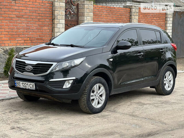 Чорний Кіа Sportage, об'ємом двигуна 2 л та пробігом 226 тис. км за 11000 $, фото 5 на Automoto.ua