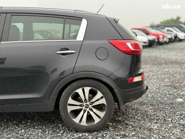 Кіа Sportage 2011 у Львові на Automoto.ua Чорний Кіа Sportage, об'ємом двигуна 2 л та пробігом 308 тис. км за 13490 $, фото 10 на Automoto.ua