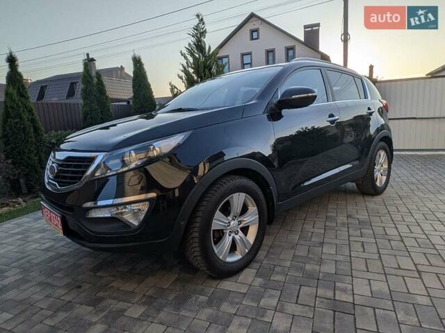Черный Киа Sportage, объемом двигателя 1.7 л и пробегом 150 тыс. км за 12500 $, фото 7 на Automoto.ua