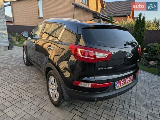 Черный Киа Sportage, объемом двигателя 1.7 л и пробегом 150 тыс. км за 12500 $, фото 21 на Automoto.ua