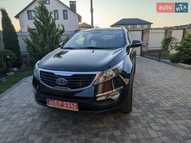 Черный Киа Sportage, объемом двигателя 1.7 л и пробегом 150 тыс. км за 12500 $, фото 9 на Automoto.ua