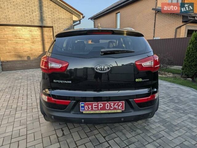 Черный Киа Sportage, объемом двигателя 1.7 л и пробегом 150 тыс. км за 12500 $, фото 19 на Automoto.ua