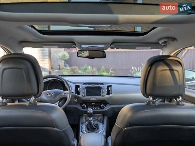 Черный Киа Sportage, объемом двигателя 1.7 л и пробегом 150 тыс. км за 12500 $, фото 35 на Automoto.ua
