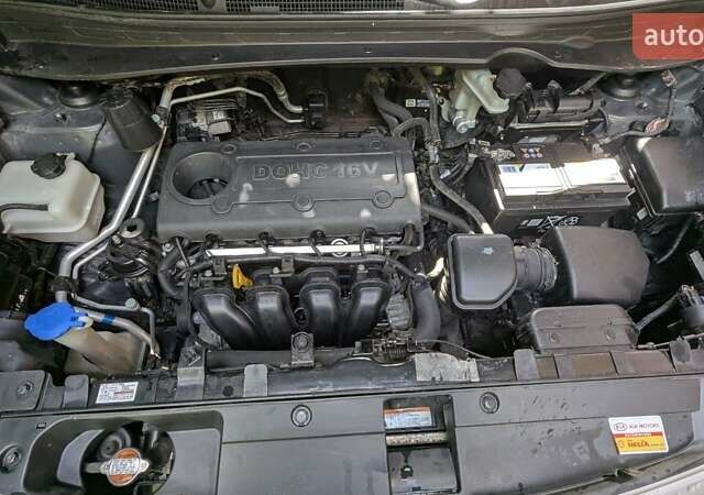 Чорний Кіа Sportage, об'ємом двигуна 2 л та пробігом 150 тис. км за 11500 $, фото 20 на Automoto.ua