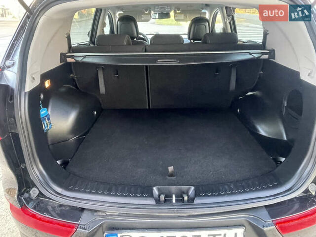 Черный Киа Sportage, объемом двигателя 2 л и пробегом 244 тыс. км за 13900 $, фото 8 на Automoto.ua