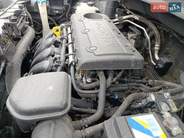 Черный Киа Sportage, объемом двигателя 2 л и пробегом 153 тыс. км за 11800 $, фото 32 на Automoto.ua